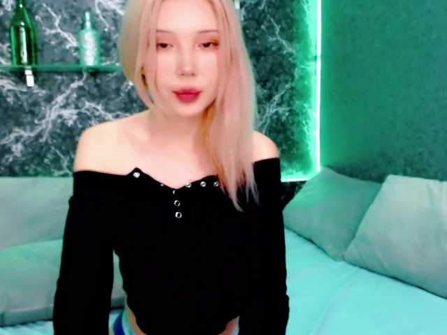 Fényképek HitomiCho always waiting for gentleman ) be soft with me ^^ #asian#tightpussy#skinny#shy#18