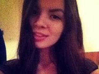 A profil fényképe hloyaa