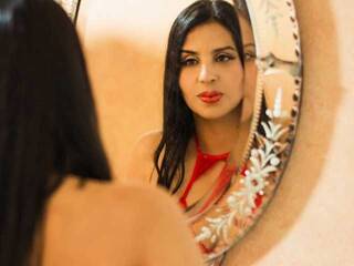 Erotikus videocsevegés holly-marlow