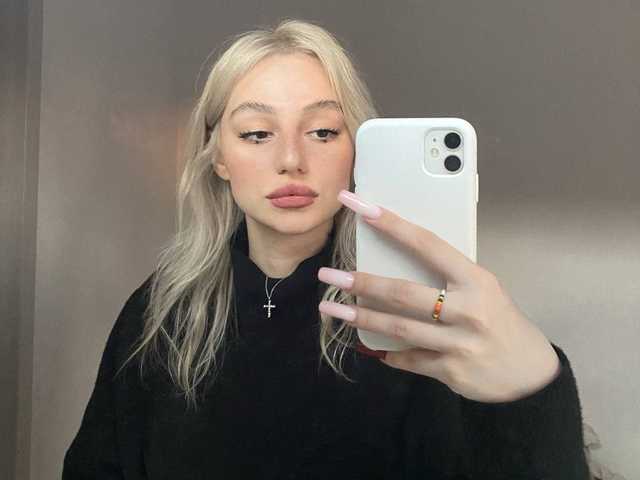 A profil fényképe HollyTailor