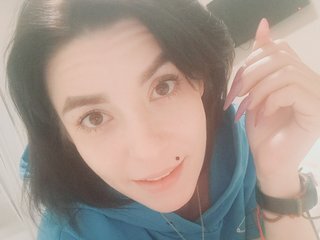 Erotikus videocsevegés HolodLolly