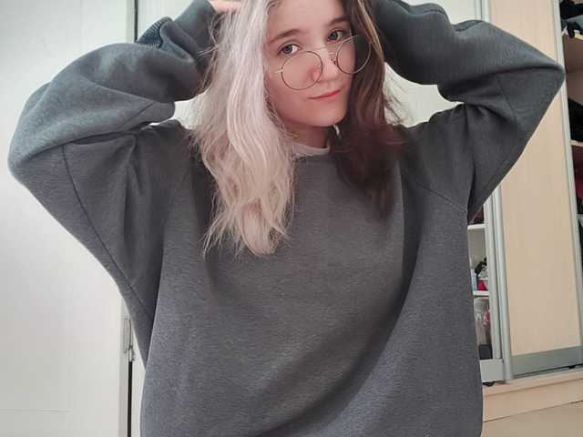 A profil fényképe HolySteel