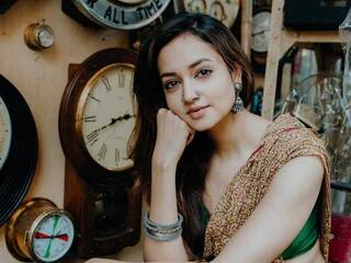 Erotikus videocsevegés honeyrose168