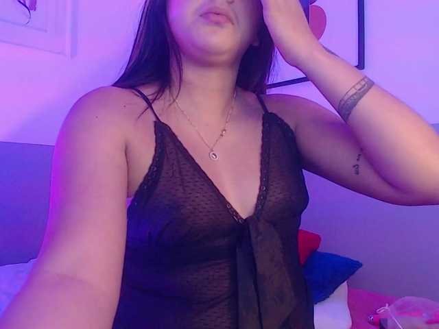 Fényképek hornyalisson I been a bad girl, destroy my pussy with your tips LUSH IS ON!!! @remain