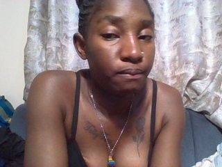 Erotikus videocsevegés Hornycammy23