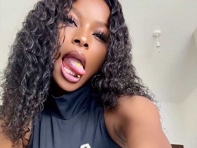 A profil fényképe Hornylilbirdie