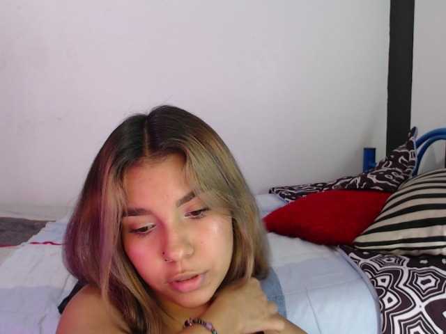 Fényképek HornyZoe Come and have fun with me we will have a good time, will be everything you ask me #Big Ass #Twerk #Ahegao