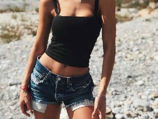 Erotikus videocsevegés hotanna