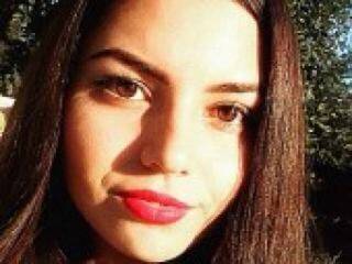 Erotikus videocsevegés hotbeatrice