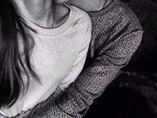 Erotikus videocsevegés HotCouple2825