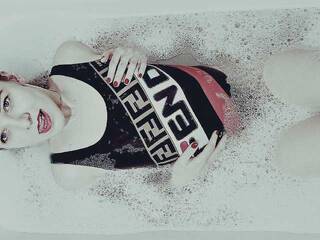 Erotikus videocsevegés hotdiamond