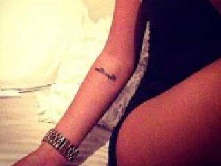 Erotikus videocsevegés hotkissa