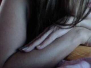 Erotikus videocsevegés hotkristy