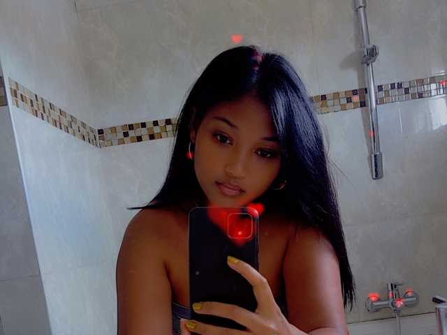 A profil fényképe HotTia