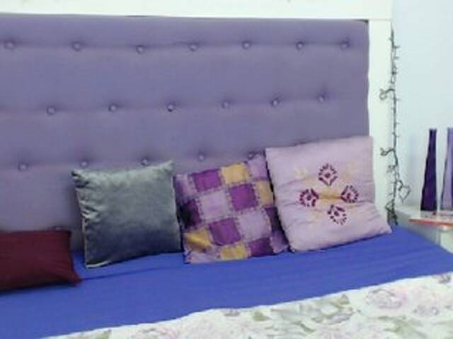 Sugárzási képernyőképek HottieBadGirl