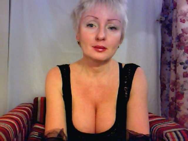 Fényképek Enigma4UpigsSxS I like to play, strip dance and masturbate on camera.. In privat of course :) :)