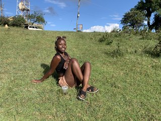 Erotikus videocsevegés HunnieBunnie