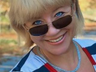 Erotikus videocsevegés iguntsova