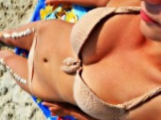 Erotikus videocsevegés ikabel