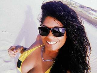 Erotikus videocsevegés BadGalShay