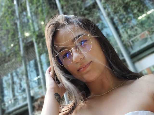 A profil fényképe imeliza
