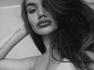 Erotikus videocsevegés immaculatea