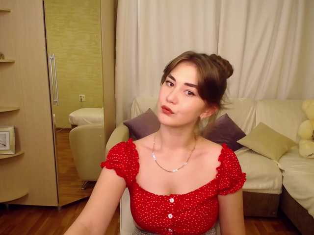 Fényképek SweettyLips Hi! Welcome to my room! I will be happy to have fun with you today!) Join us!!