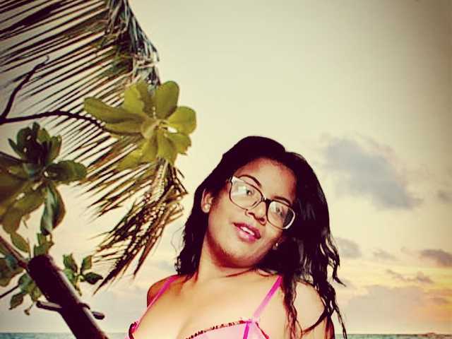 A profil fényképe IndianBeaut