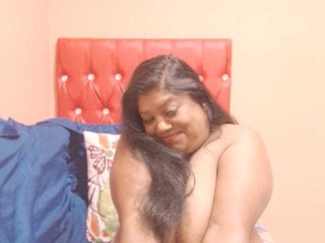 Fényképek INDIANFIRE real men love chubby girls ,sexy eyes n chubby thighs hi guys inm sonu frm south africa come say hi n welcome me im new ere