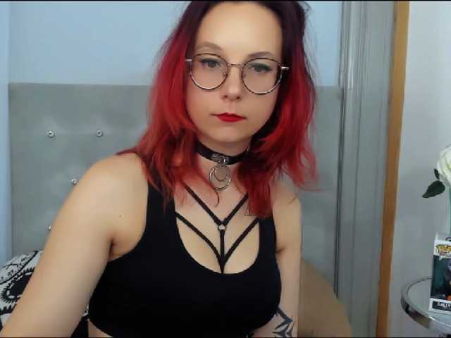 Fényképek InezLove Lets find out about our bodies ;* #new #ginger #glasses #fimdom #fetish #feet #roleplay