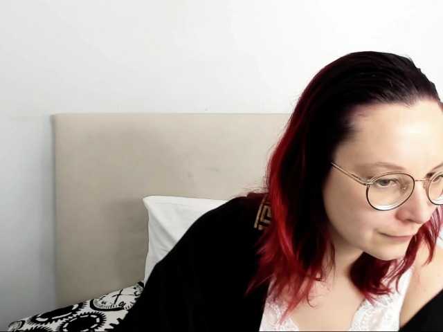Fényképek InezLove Lets find out about our bodies ;* #new #ginger #glasses #fimdom #fetish #feet #roleplay