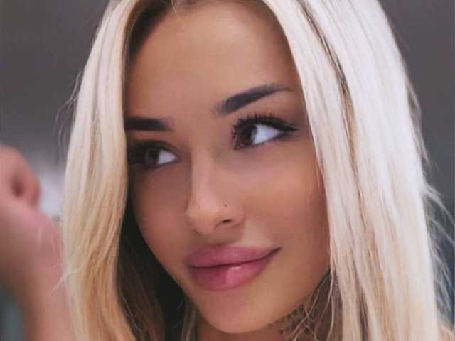 A profil fényképe InkedBlondeLust