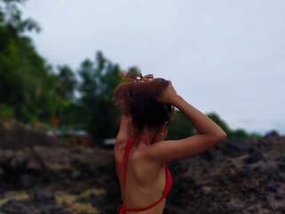 Erotikus videocsevegés innocentzara