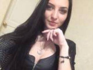 Erotikus videocsevegés intrizhka