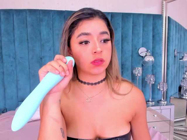 Fényképek IreneGreenn ❤️ squirt ❤️ [300 tokens left] cute young latina needs a punishment. Let's get dirty! I'm your babygirl ❤️❤️!!! #cute #spit #hairy #ahegao #anal