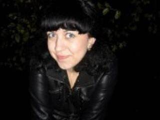 Erotikus videocsevegés irensi