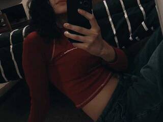 Erotikus videocsevegés irisasstorm