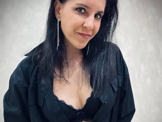 Erotikus videocsevegés IrwiTomboy