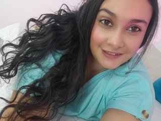 Erotikus videocsevegés Isa-Baker