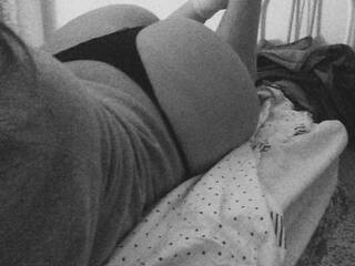 Erotikus videocsevegés Isabella1911