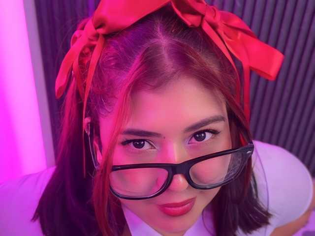 A profil fényképe Isabelle-Riddle