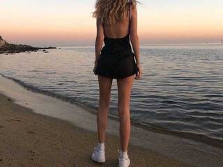 Erotikus videocsevegés isadelirious