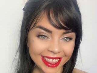 Erotikus videocsevegés IsisSquirt