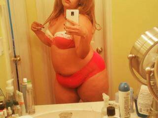 Erotikus videocsevegés beckiesharp13