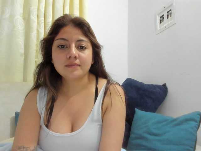 Fényképek ivonne-25 hey today is a great day my pvt is open`to have fun, follow me