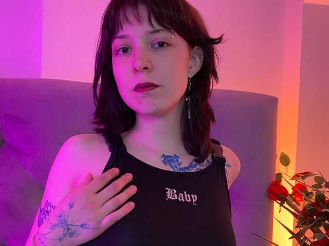 A profil fényképe Ivy-Sin
