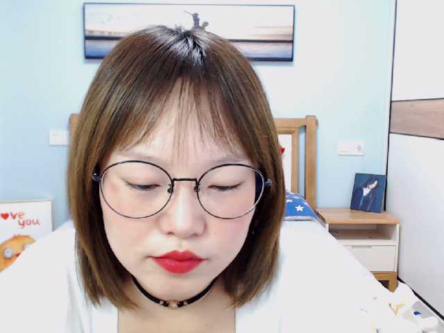 Fényképek ivy520 I am Nana, a hot girl from China. I like men who are polite and gentle.