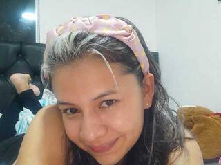 Erotikus videocsevegés Jacky-bm