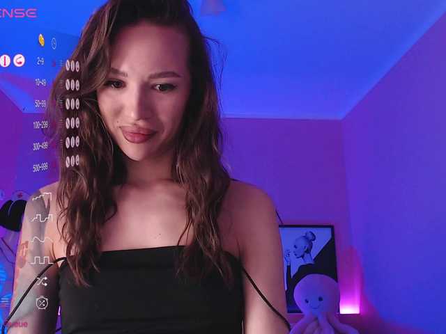 Fényképek Jade-07 Glad to see you here ;) tips only in public chatLovens works from 2 tokens Good mood 696 tk