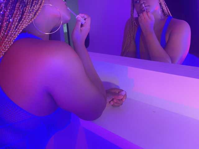 A profil fényképe jadefire